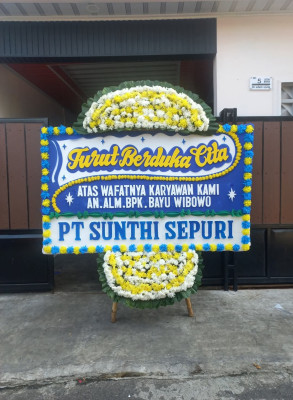 Papan Bunga Duka di Tegal Gundil
