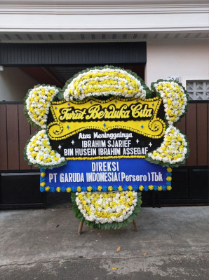 Papan Bunga Duka di Tegal Gundil